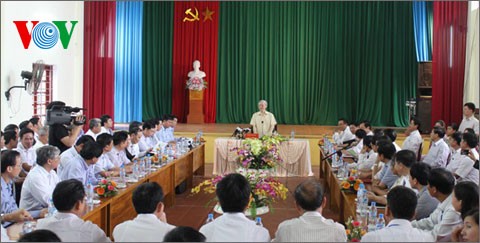 Party leader works with Bac Giang on Party building - ảnh 1
